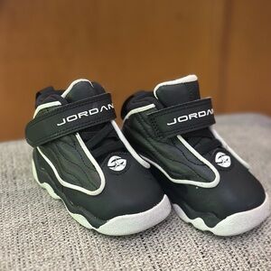 Jordan Kids Black and White Sneakers